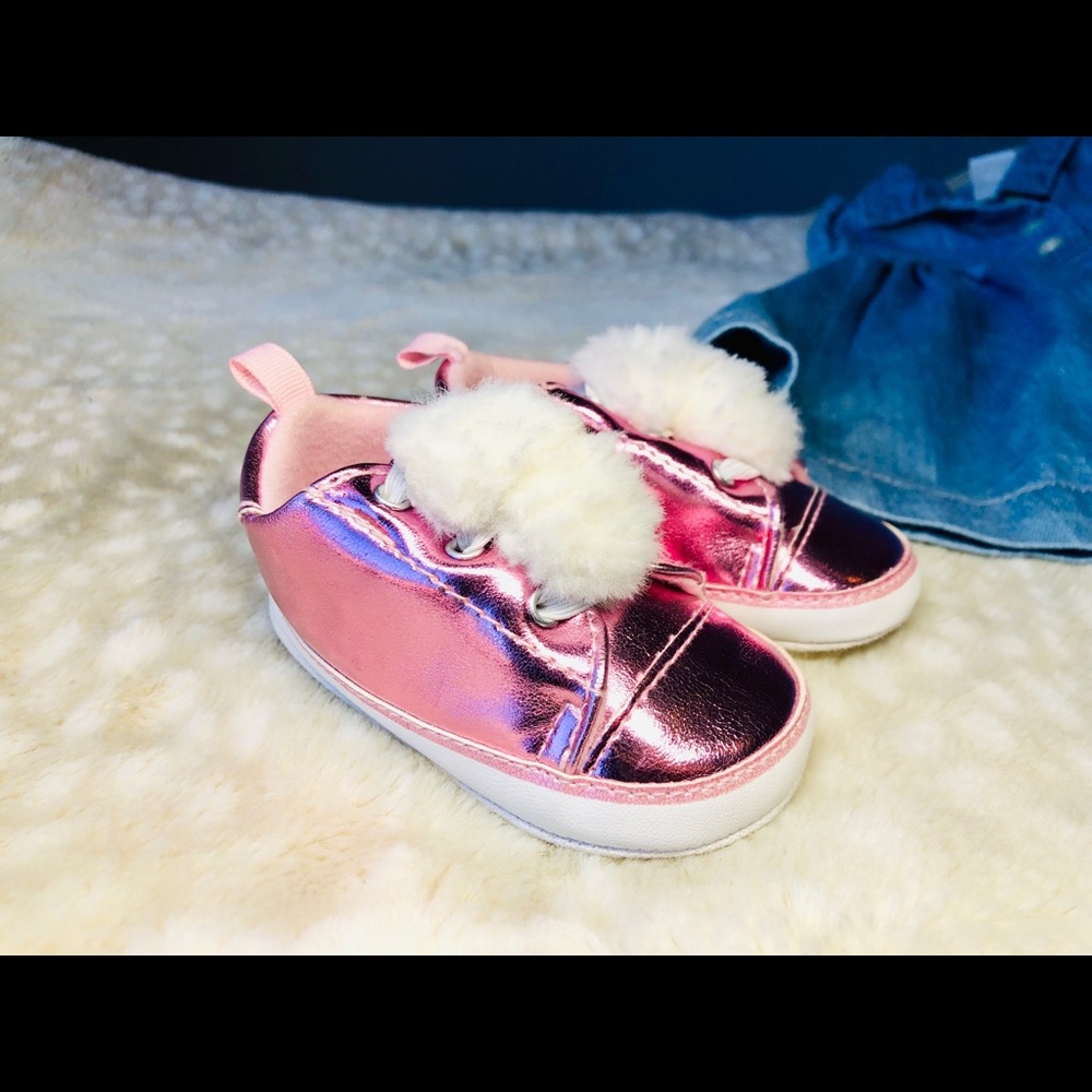 Baby girls Pink shoes size 1
